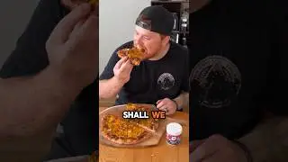 Chili on Pizza?? 🥣🤔🍕 #cooking #cookingvideo #cookingpizza #cookingathome #pizza #pizzarecipe