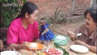 Happy Nice Day , Monkey Janny  Joining Lunch with family