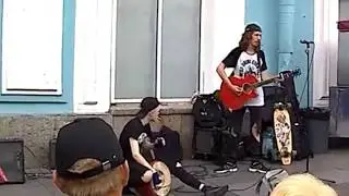 Уличные выступления в Питере. Группа 