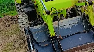 Tractor loding loding 🌿