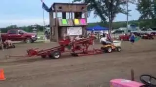Garden tractor pull - July 17, 2015