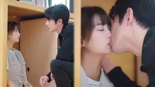 🎀Kissing under desk! Cinderella hidden under desk when bossy Professor was having class
