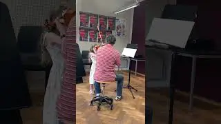 Уроки скрипки у Алисы в Германии #christinasanko #германия