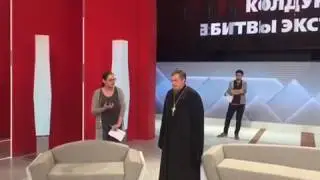 Чаплина выгоняют с Пусть говорят