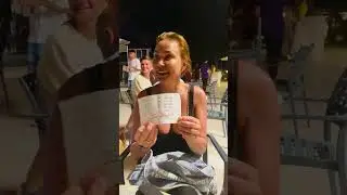Марго, покажи что у тебя в сумке! 