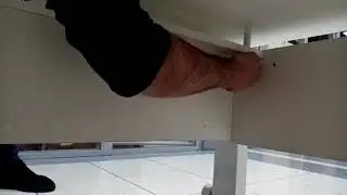 Как установить выдвижной пенал на стол Астек Лидер.