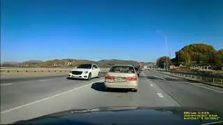 Валя не пускай
