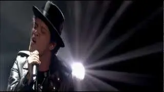 Bruno Mars - When I Was Your Man (Live Jonathan Ross Show)