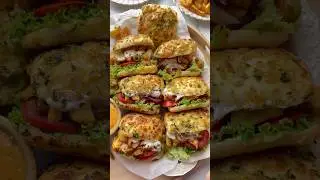 Tavuklu, Sarımsak Soslu Hamburger #food #hamburger #recipe #tarif