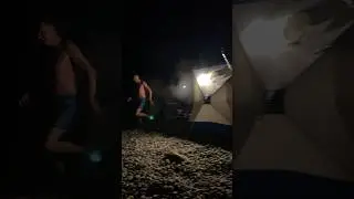 ПОХОДНАЯ БАНЯ НА БАЙКАЛЕ - ЭТО СКАЗКА #shorts #байкал #банька #отдых #мобильная баня #баня палатка