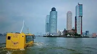 Nordsee in Holland mit Urlaubsfoto auf einem Fotorollo oder Lamellenvorhang im Fotodruck
