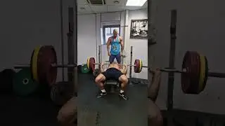 Жим 160кг. Рабочие подходы. #качалка #sports #бодибилдинг #sportsmotivation #motivation #качки