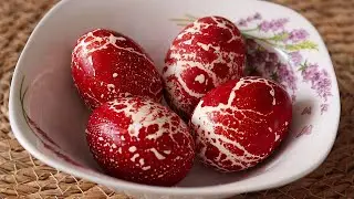 КОСМИЧЕСКИЕ яйца в луковой шелухе без химии! Как оригинально покрасить яйца на Пасху 2025