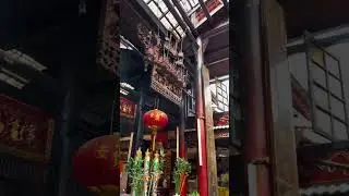 Beautiful Chinese Temple in Kuala Lumpur 
