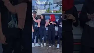 Ehh kalau udah lihat yang manis”bikin meleleh hati ini wkwk😁