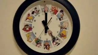 Looney Tunes Character Talking Wall.wmv