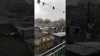 Badai di siang hari