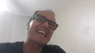 FB censura la foto di una famiglia tradizionale, secondo loro lede la sensibilità delle minoranze !