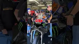 Fabio Quartararo invites the #MiniGP riders to his #MotoGP box in Le Mans for a little chat 🤩🇫🇷
