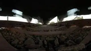VR 360  под поездом