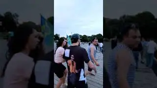 За ВДВ! Расплескалась синева, расплескалась