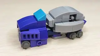 Building a lego robot transformer
