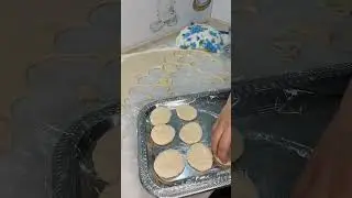 Друзья🤗 если приготовите по моему рецепту то ваши БАУРСАКИ получатся пышными воздушными и вкусными💯🤤