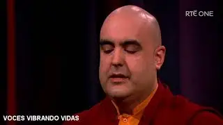 El monje Gelong Thubten enseña una oración | El show de Tommy Tiernan