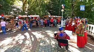 В Горячем Ключе начала работать ярмарка мастеров народных художественных промыслов и ремесленников