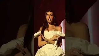 Madison Beer couldn’t believe how loud her fans were singing! 🥲❤️ #shorts #madisonbeer #celebrity