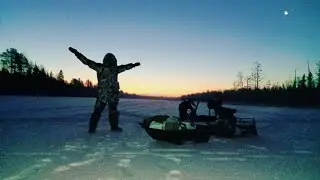 Рыбалка в МОРОЗ! На рыбалке ловить нужно КАЙФ. Тест блесне и супер клёв на мормышку.