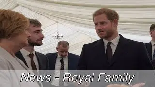 PRINZIP Harry widmete denen, die 2015 in Tunesien ihr Leben verloren hatten, ein emotionales Lob.