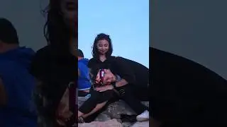 Prank tidur dipaha cewek gak dikenal langsung baper 