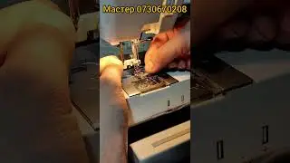 как пользоваться Автоматической заправкой нити швейная машинка janome, джаноме
