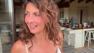 Tsetsi & Jelio Shows their Kittens in Bulgarian Village.