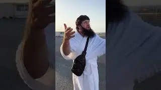 Пока мы грыземся между собой ,,, перед носом голые ходят , но нет мы не замечаем это и рубимся комен