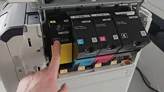 Toner replacement Xerox C620 Versalink