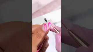 Swirl Nails