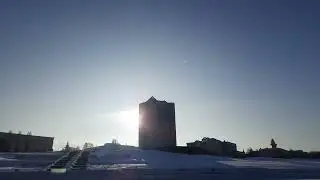Взгляд с Чебоксарского залива на центр Чебоксар, Чувашский театр оперы и балета