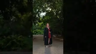 Poses for the perfect graduation photos