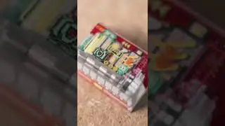 8-bit World in a Keycap