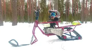 Обзор сноубайка 6,5 лс.  Поездка в лесу.