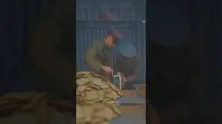 Slicing bread in 1918 - Restored Footage