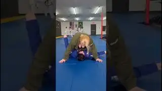 Boobs Fighting 