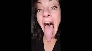 Long tongue girl 91