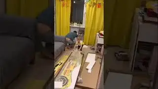Насколько просто можно собрать кровать-машину? Живой пример от покупателя.