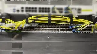 Juniper Networks Layer 3 Switch QFX5100-48S-AFI (RACKED)