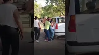 Flamingo, CR. Pobres turistas, todos asustados y buenas personas; tratando de parar el pleito.