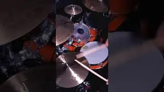 Gergo Borlai Demos our 15" K Fat Hats