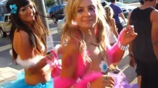 What is a Rave Like